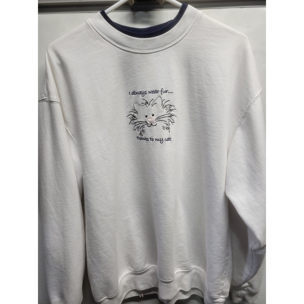 M&C Sportswear White Cat Embroidered Sweatshirt XL Navy Double Neck Pullover